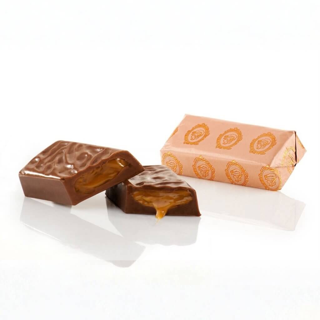 LAURENCE ΚΑΡΑΜΕΛΑ TABAKHANE